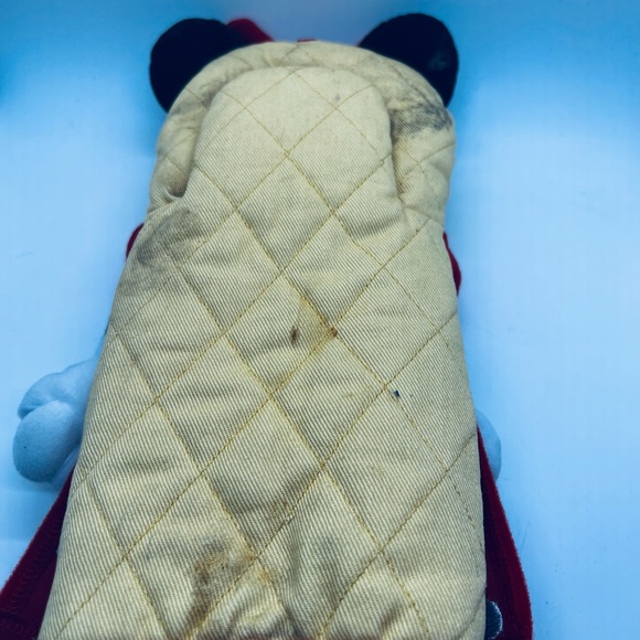 Disney Minnie Mouse Oven Mitt. Bought during our last trip to Disney. Used once. - Picture 2 of 2